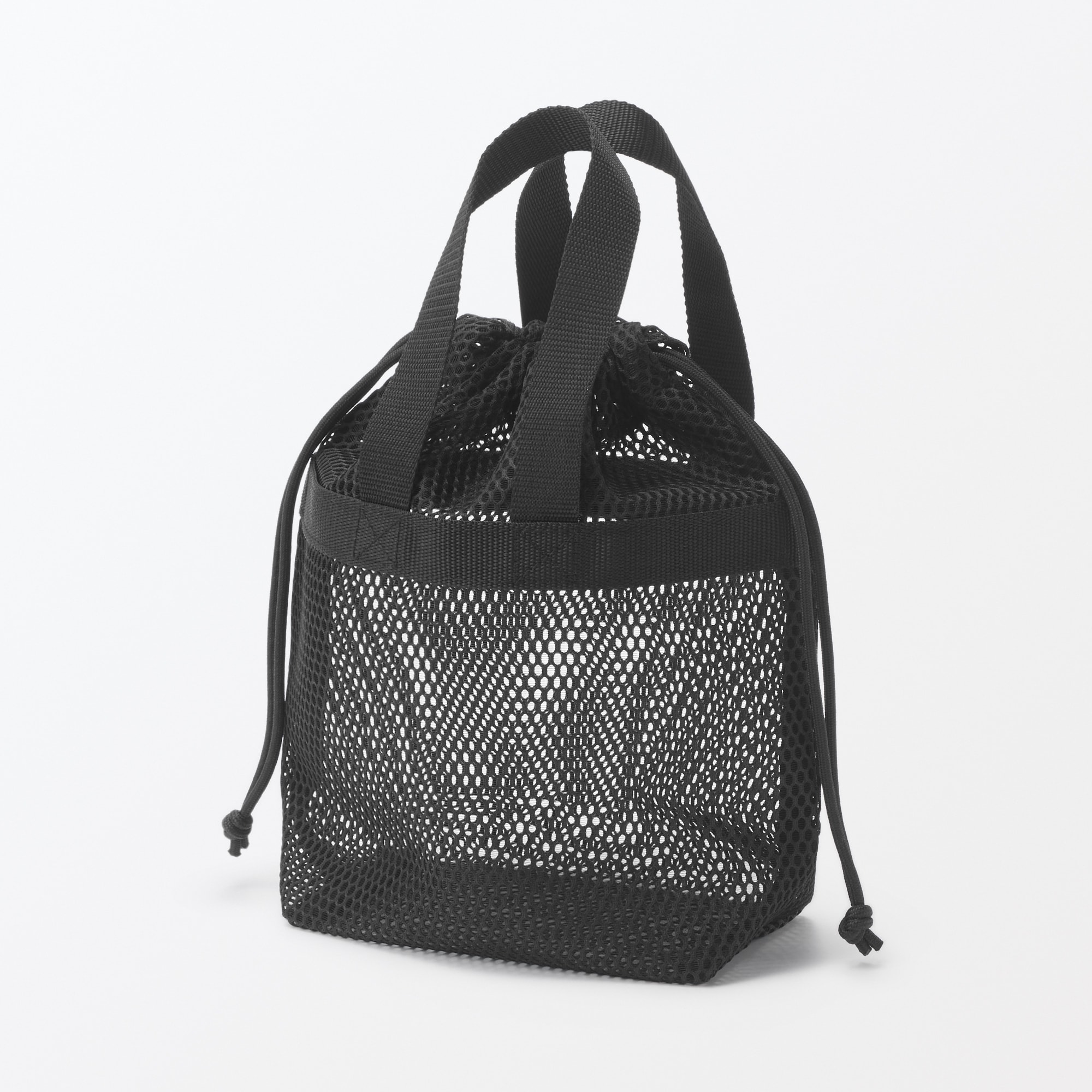 立体メッシュ持ち手付き巾着