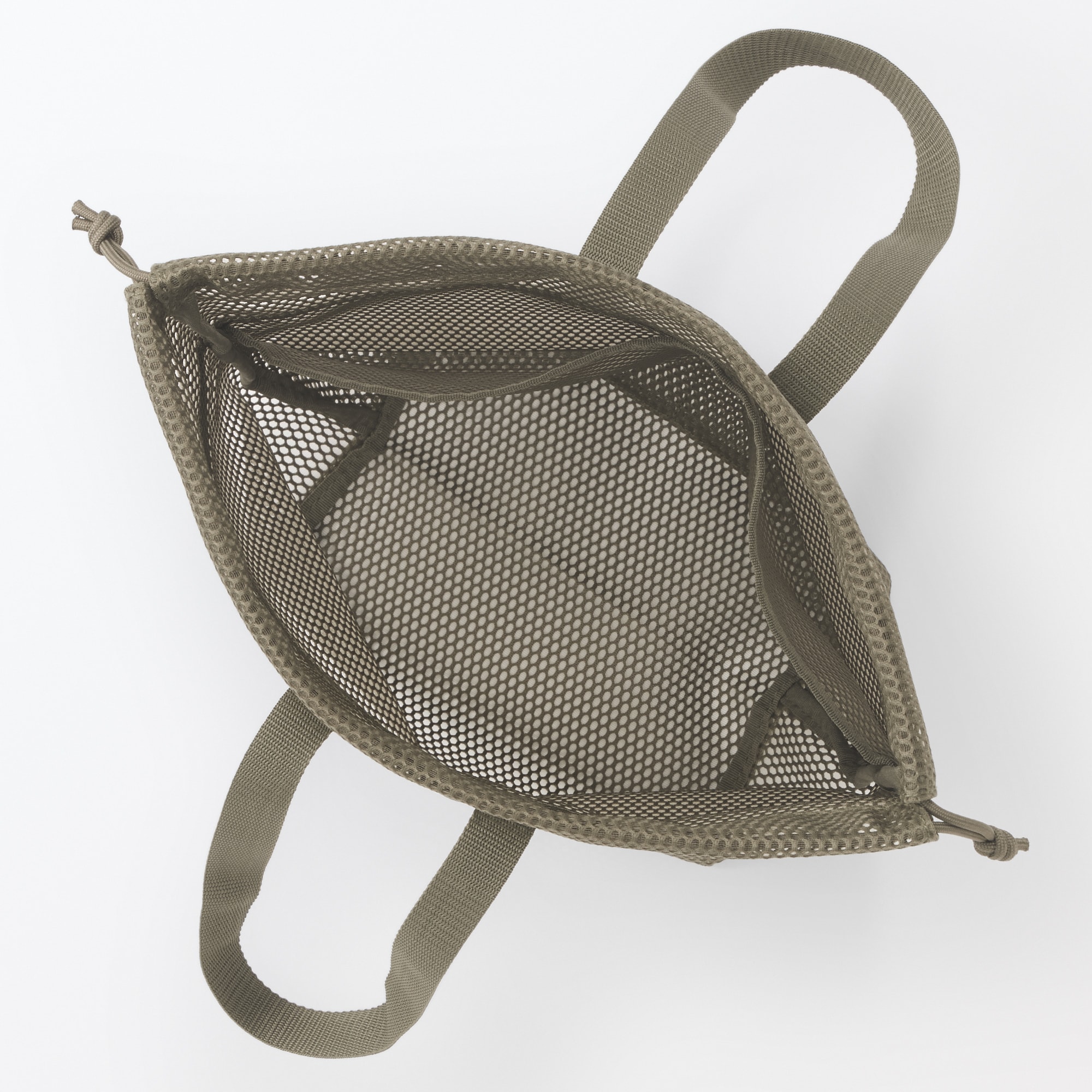 立体メッシュ持ち手付き巾着