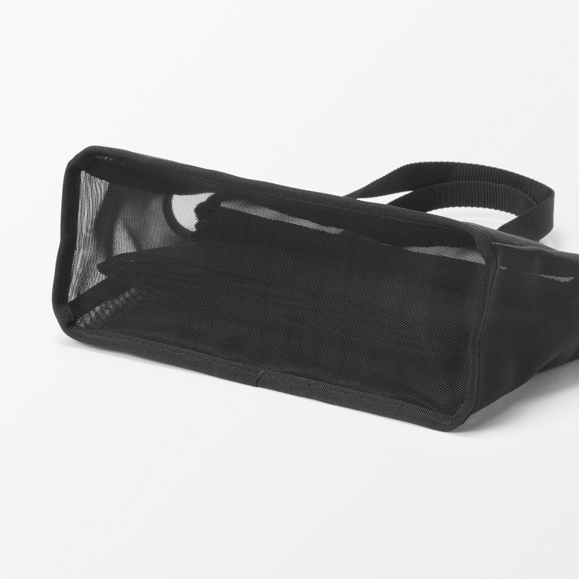 ナイロンメッシュスパポーチ