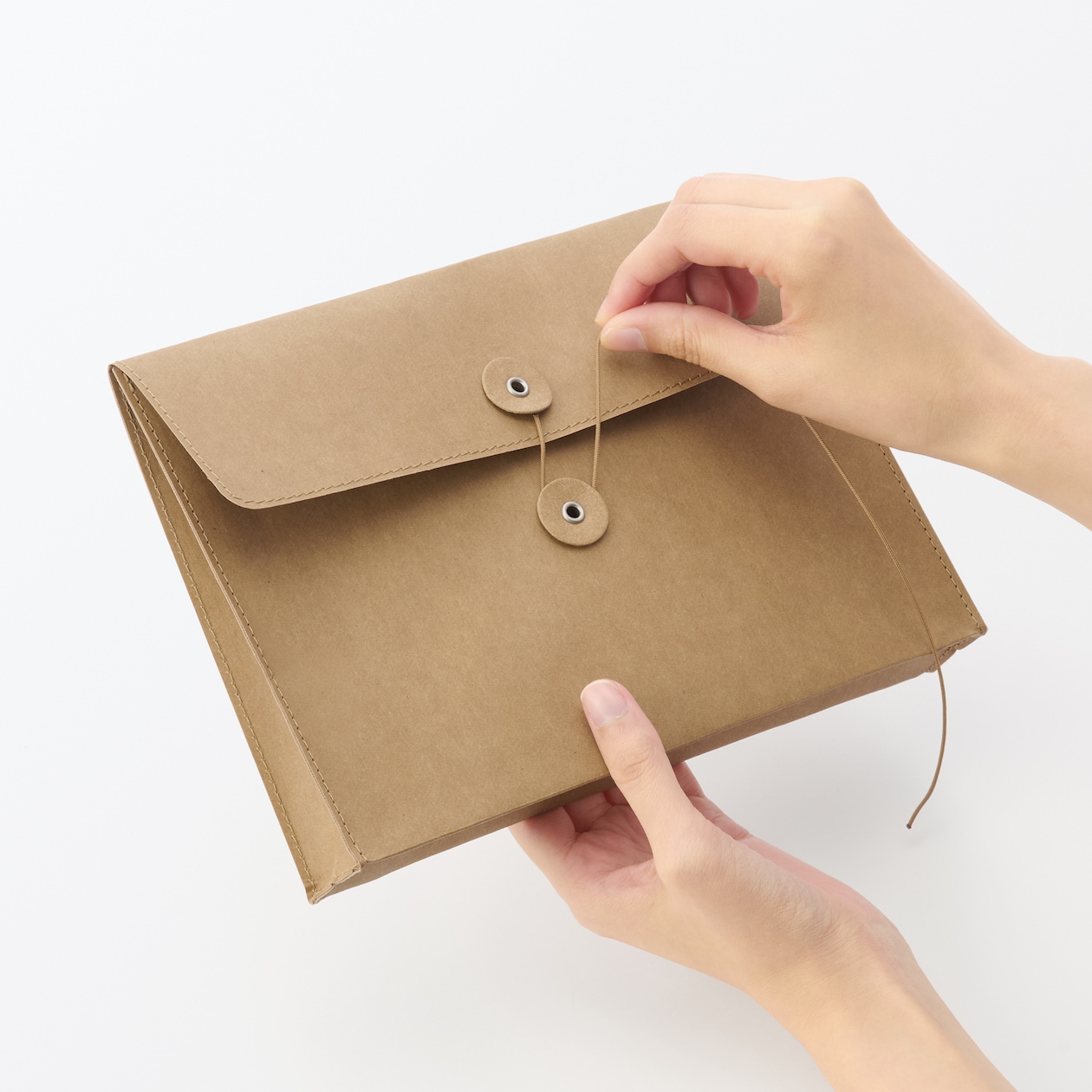 ジーンズラベル　書類ケース　玉ひも付き