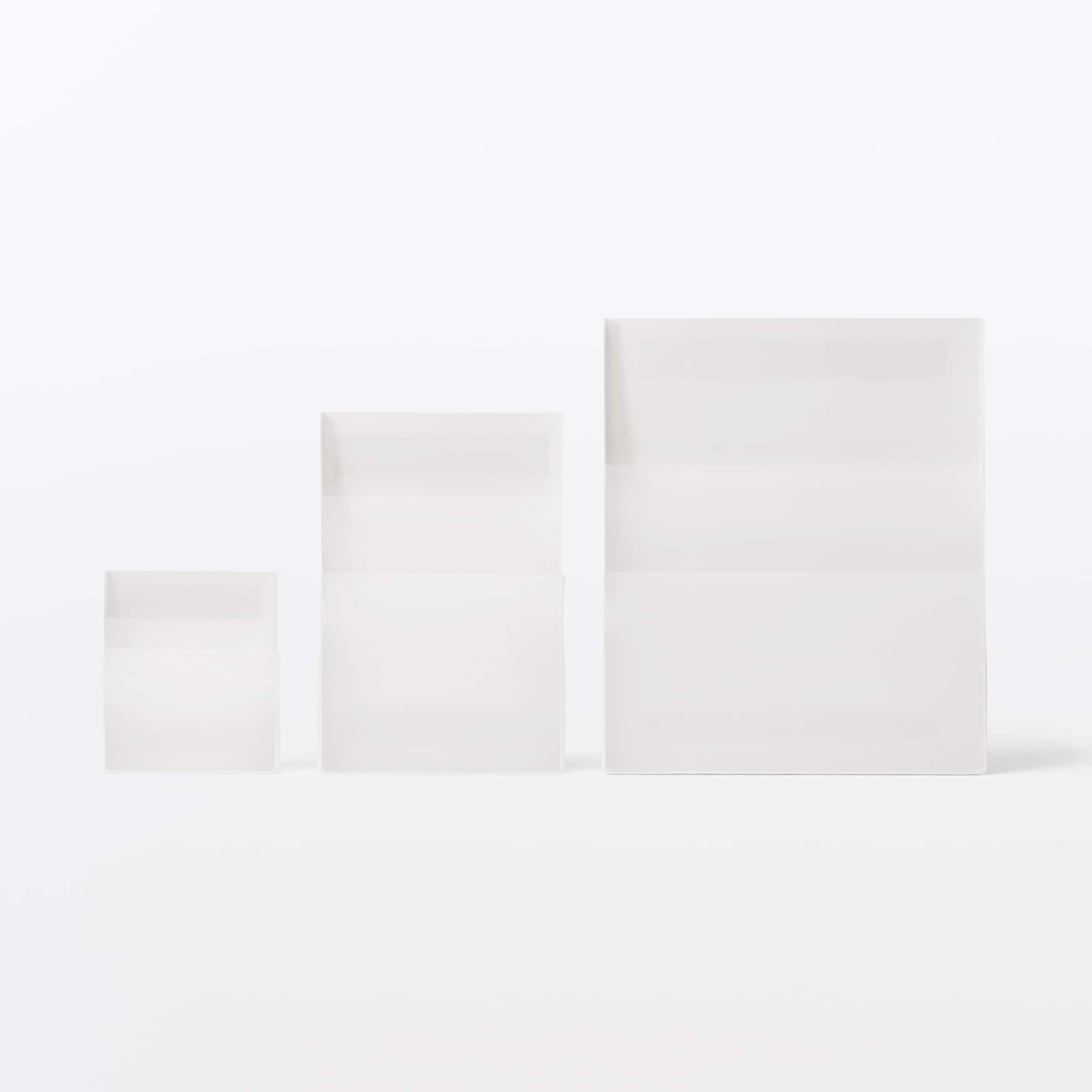 ポリプロピレン　マグネット付きポケット収納