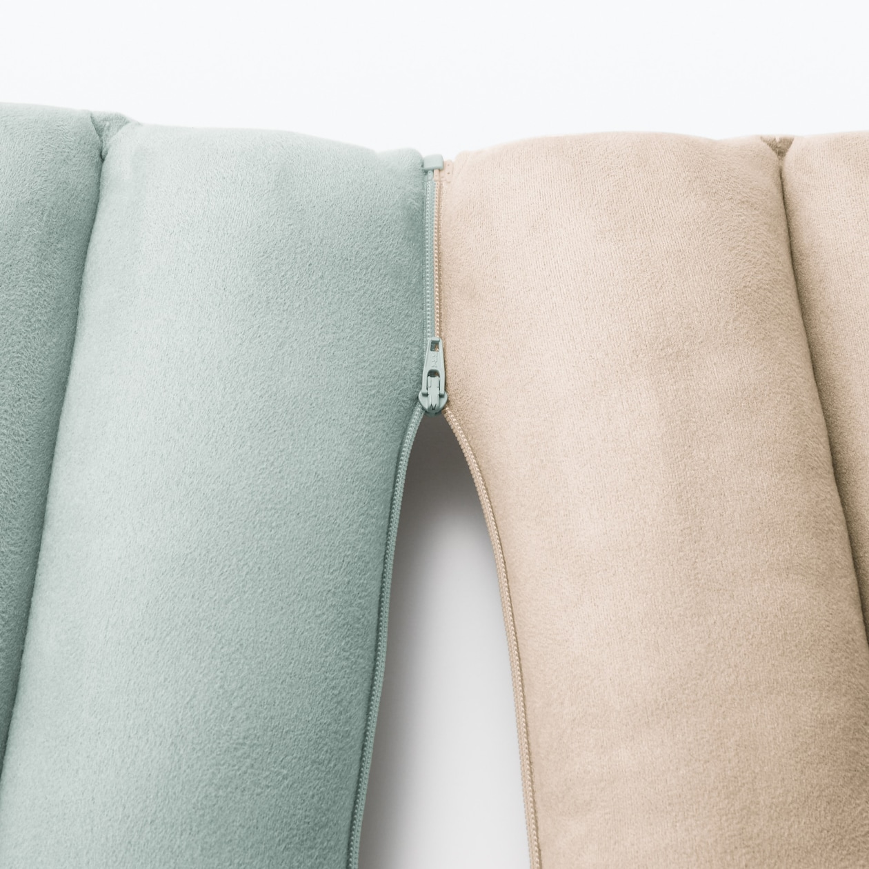 つながるやわらかマルチクッション