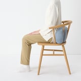 背当てにもなるやわらかマルチミニクッション