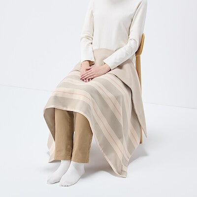 綿フランネルひざ掛け　８０×１３０ｃｍ