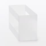 再生ポリプロピレン入りメイクボックス用ボトルスタンド