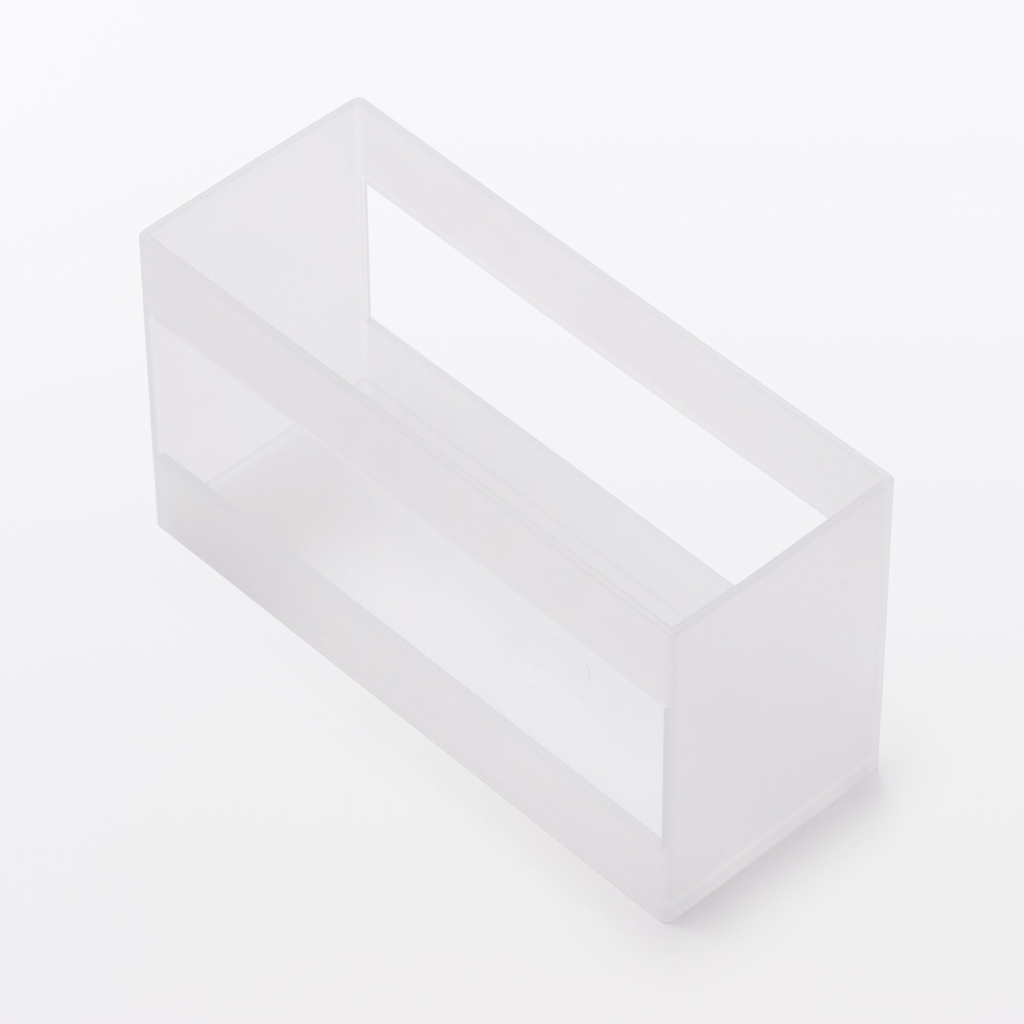 再生ポリプロピレン入りメイクボックス用ボトルスタンド