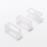 再生ポリプロピレン入りメイクボックス用ボトルスタンド