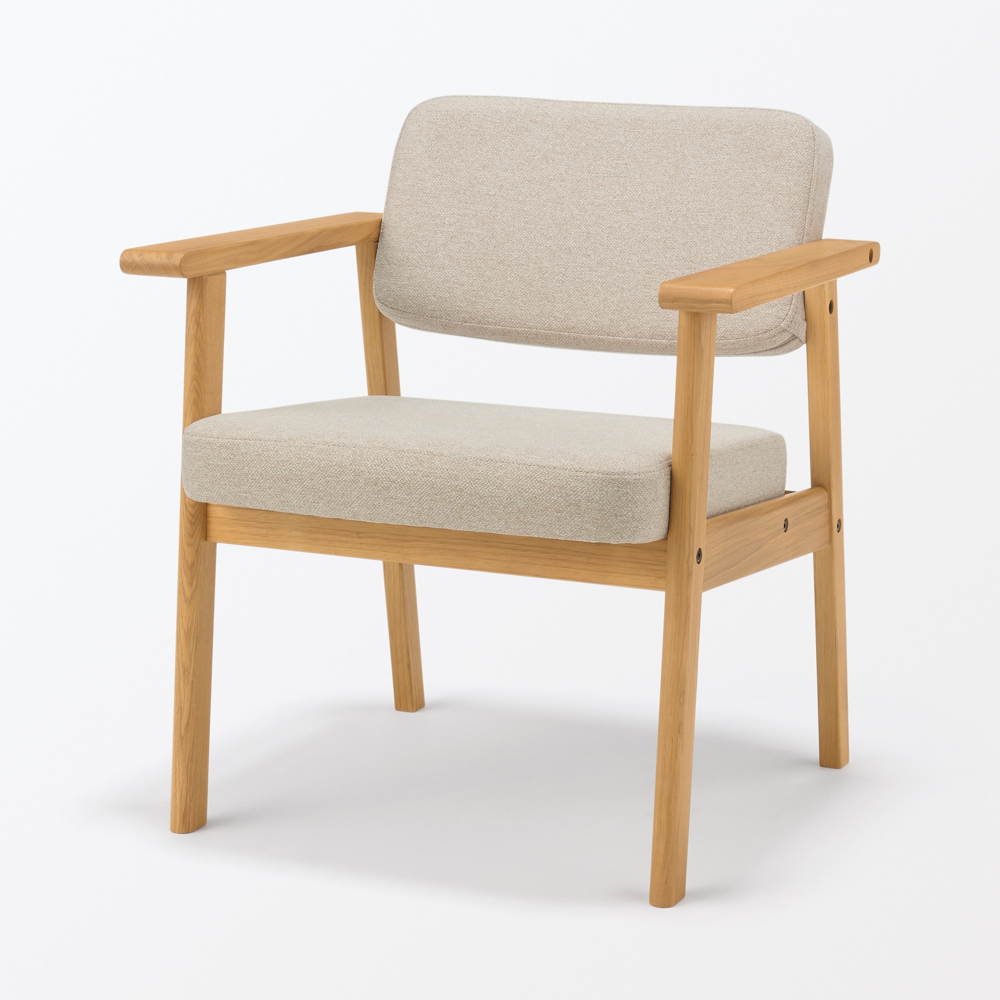 木製アームチェア　ベージュ