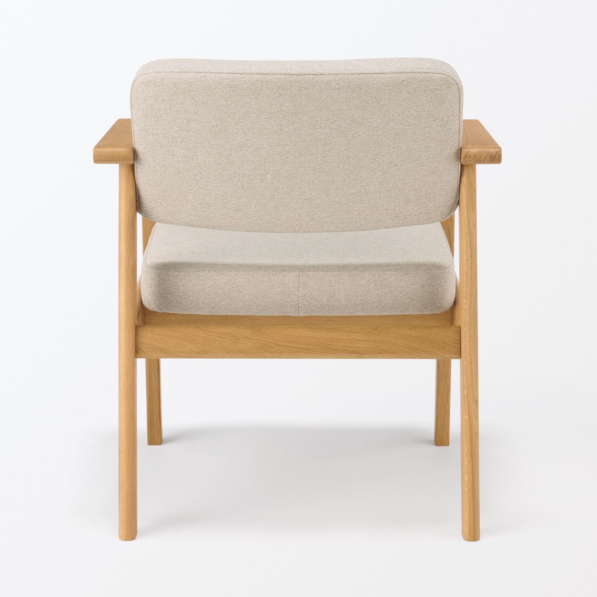 木製アームチェア　ベージュ