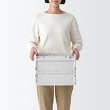 再生ポリプロピレン入り　折りたたみコンテナ　窓付　２０Ｌ　ホワイトグレー