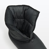 リサイクルダウンを使ったダウンルームブーツ