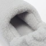 あたたかファイバーかかとにフィットするルームシューズ