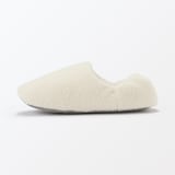 あたたかファイバーかかとにフィットするルームシューズ