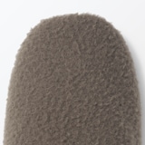 あたたかファイバーかかとにフィットするルームシューズ