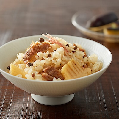 炊き込みごはんの素　実山椒と牛肉のごはん　１７７ｇ（お米２合用２～３人前）