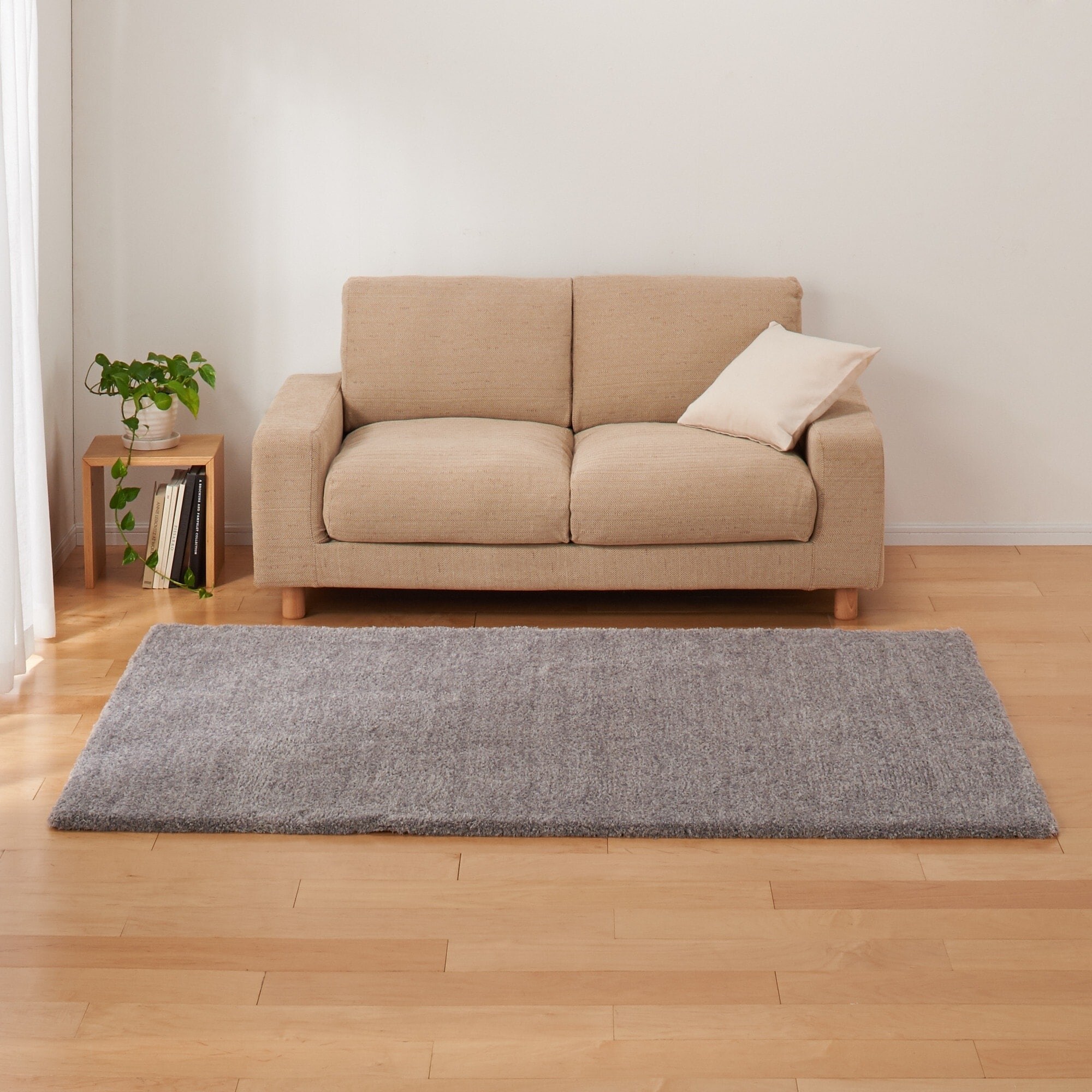 ポリエステルやわらかラグ１４０×２００