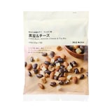 素材の栄養おやつ　たんぱく質　黒豆＆チーズ