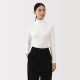 婦人　起毛フライス編みタートルネック長袖Ｔシャツ