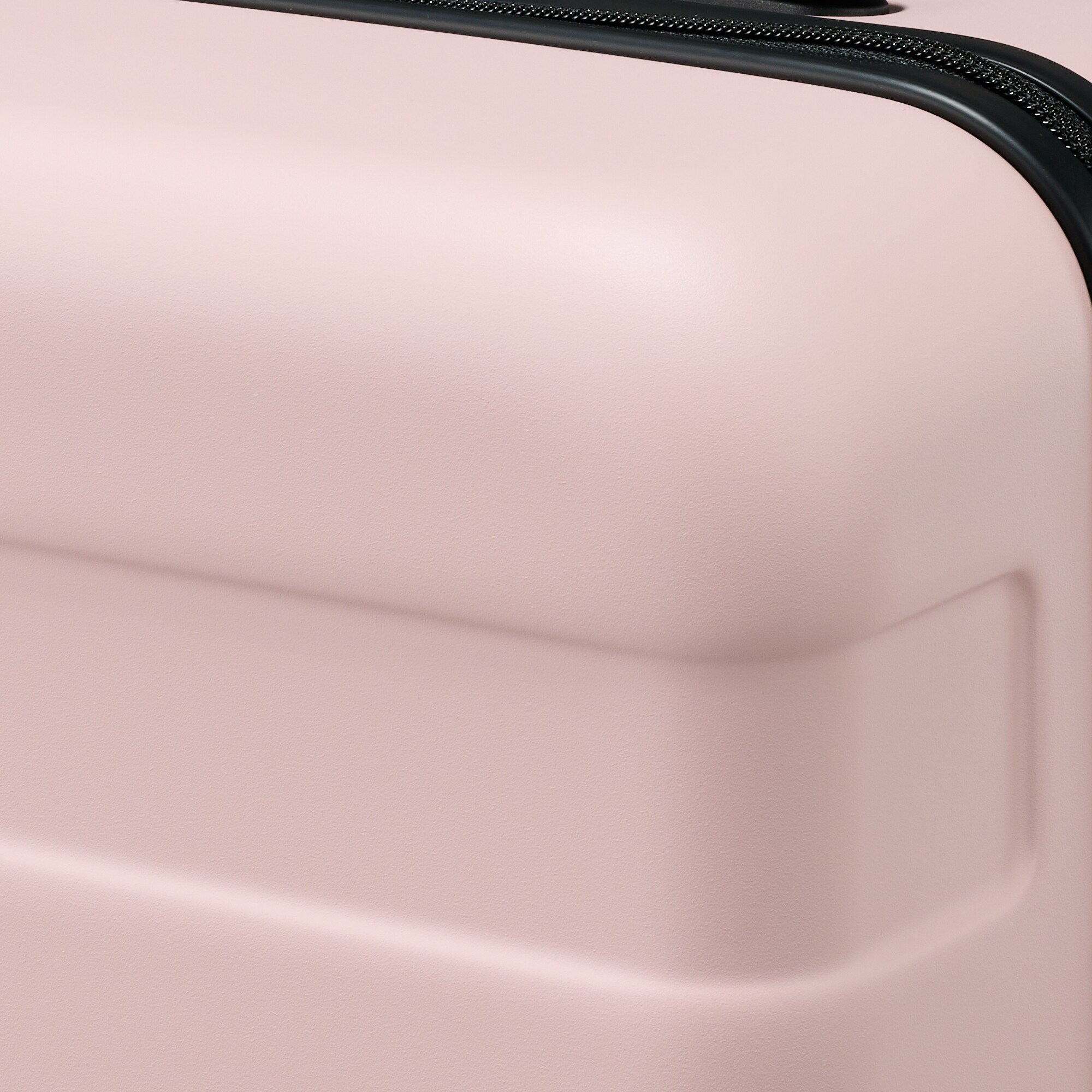 バーを自由に調節できる　ハードキャリーケース（３６Ｌ）