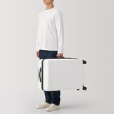 バーを自由に調節できる　ハードキャリーケース（７５Ｌ）