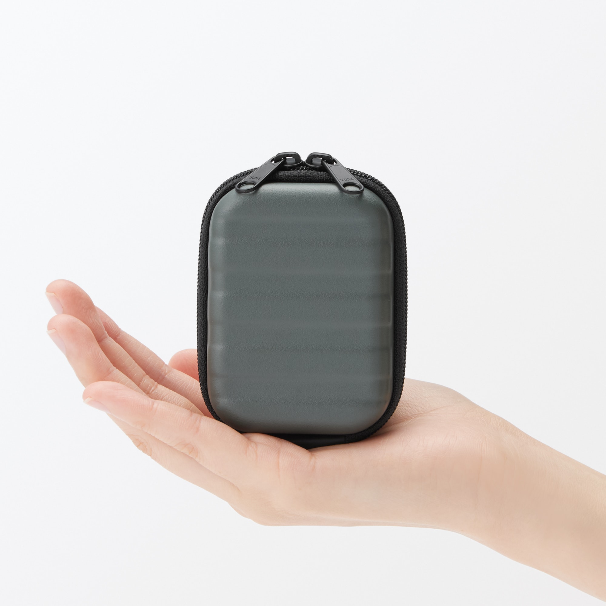 ミニ　キャリーケース