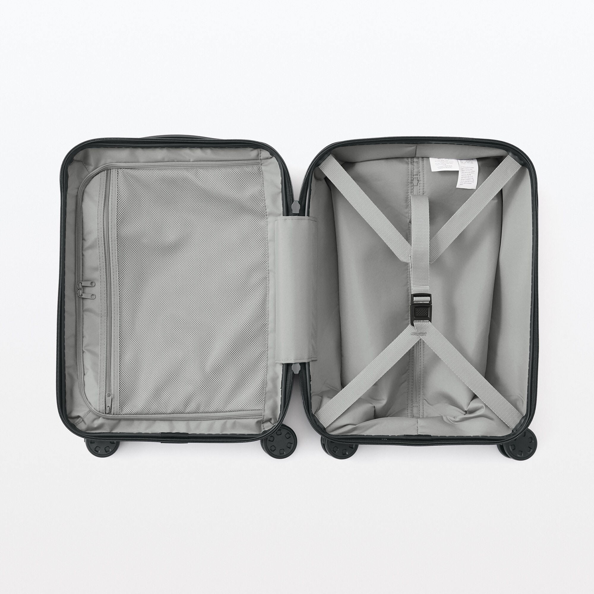 バーを自由に調節できる　ハードキャリーケース（２０Ｌ）