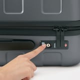 バーを自由に調節できる　ハードキャリーケース（３６Ｌ）