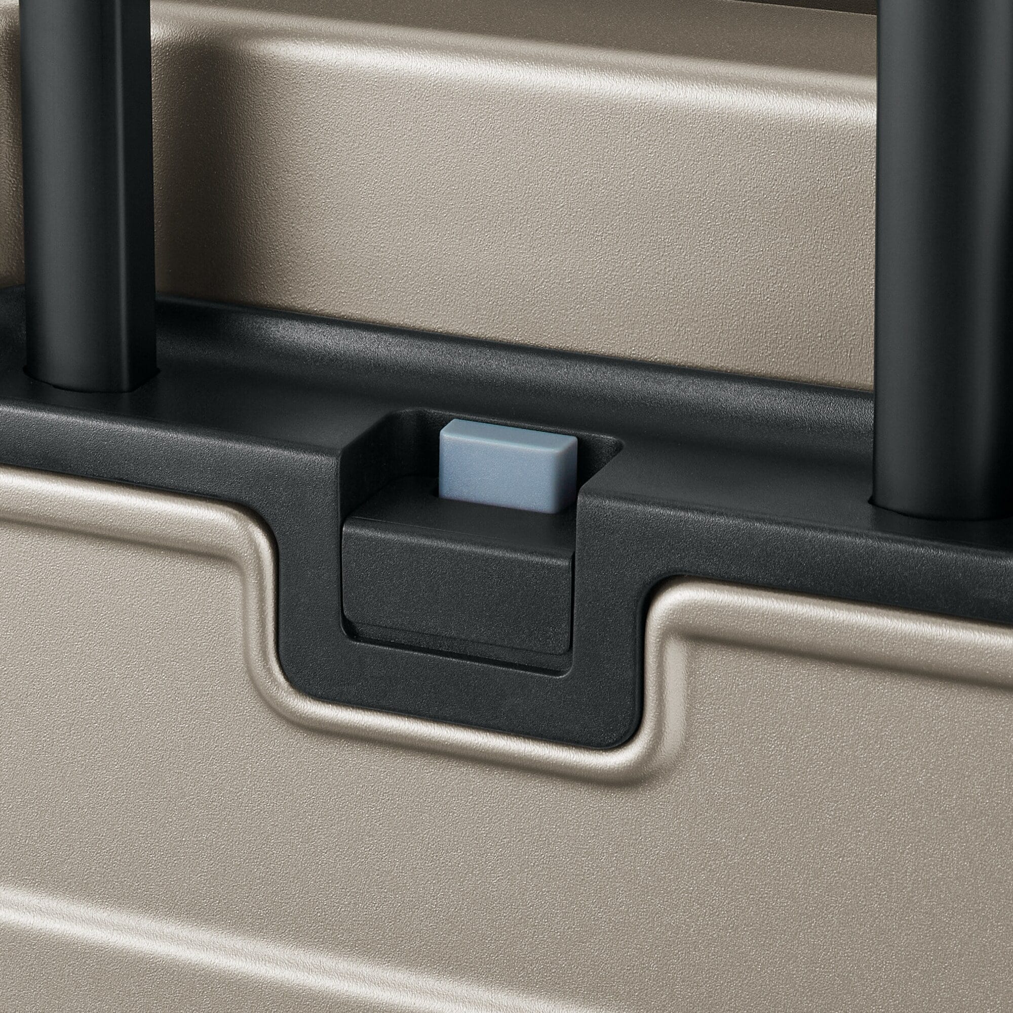 バーを自由に調節できる ハードキャリーケース（75L） | 無印良品