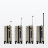 バーを自由に調節できる　ハードキャリーケース（７５Ｌ）