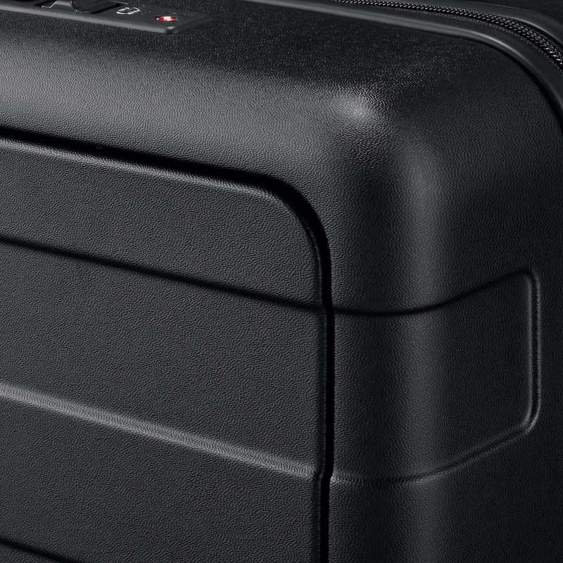 バーを自由に調節できる　フロントオープンキャリーケース（３２Ｌ）