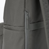 肩の負担を軽くする　撥水リュックサック