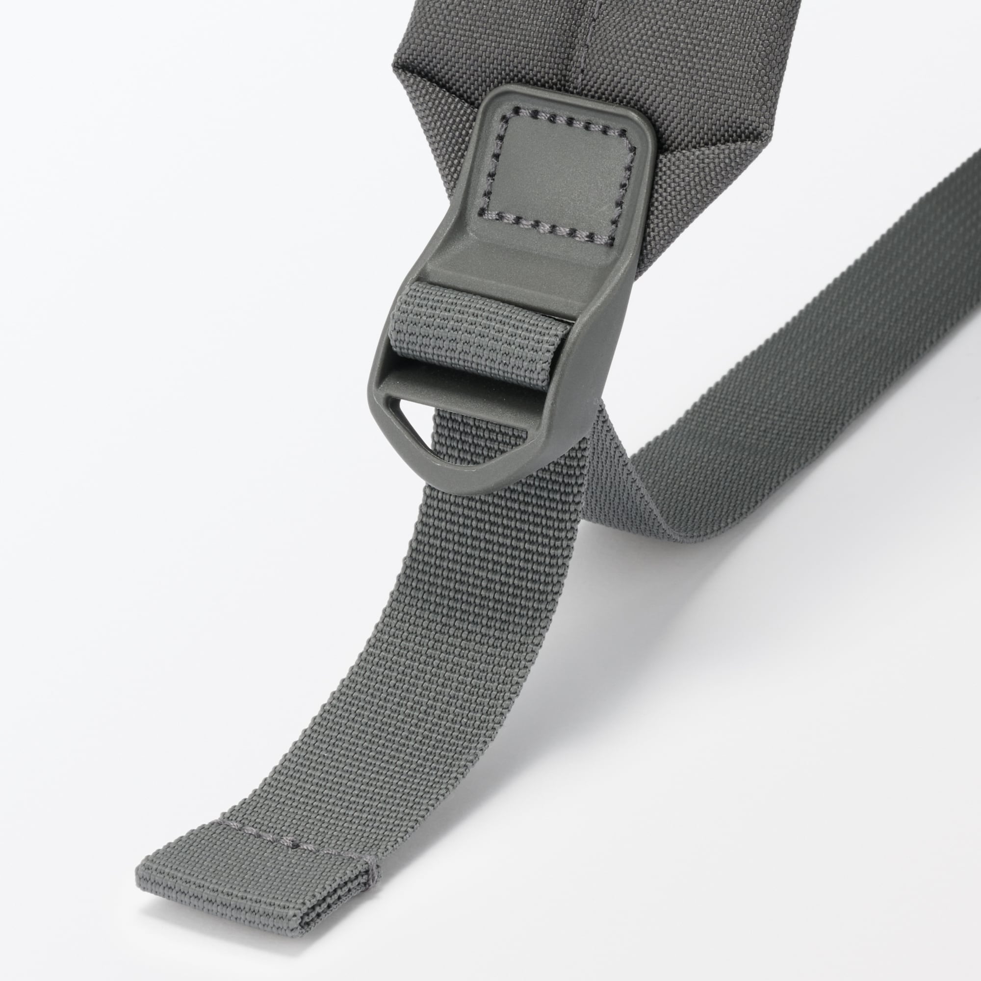 肩の負担を軽くする　撥水リュックサック