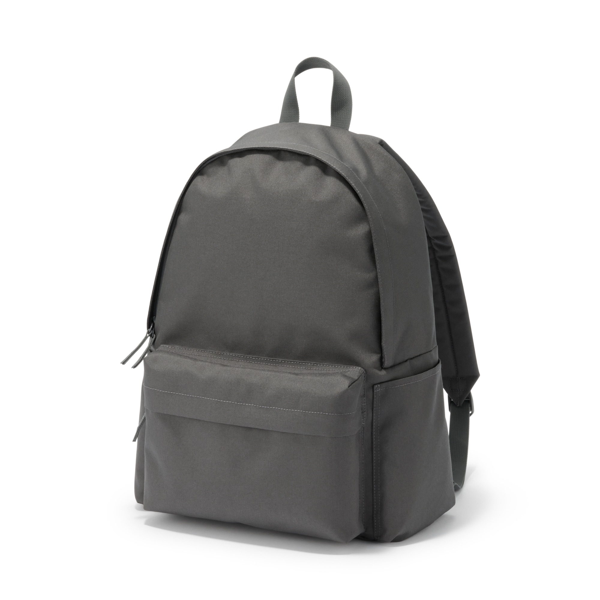 肩の負担を軽くする　撥水リュックサック