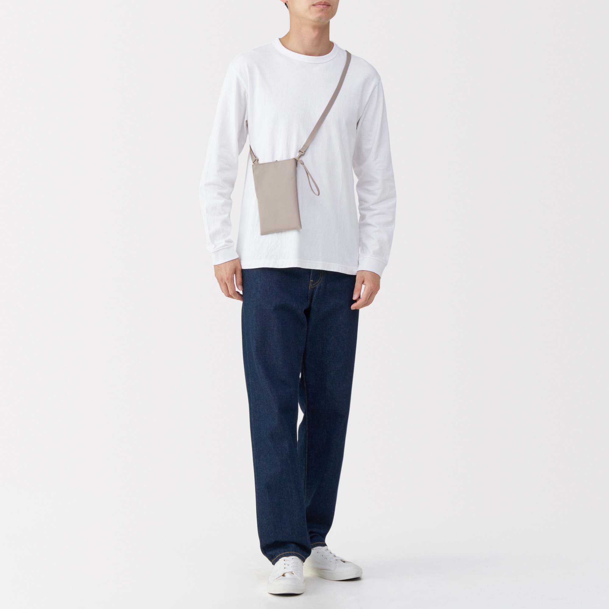 ポーチとしても使える　撥水ミニサコッシュ