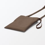 ポーチとしても使える　撥水ミニサコッシュ