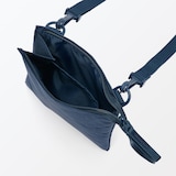 ポーチとしても使える　撥水ミニサコッシュ