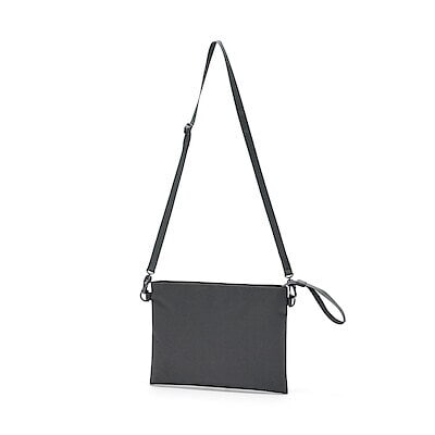 ポーチとしても使える　撥水サコッシュ