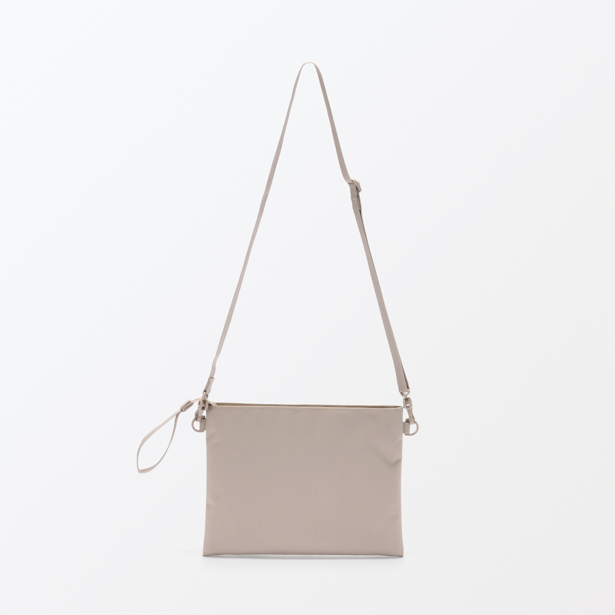 ポーチとしても使える　撥水サコッシュ