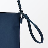 ポーチとしても使える　撥水サコッシュ