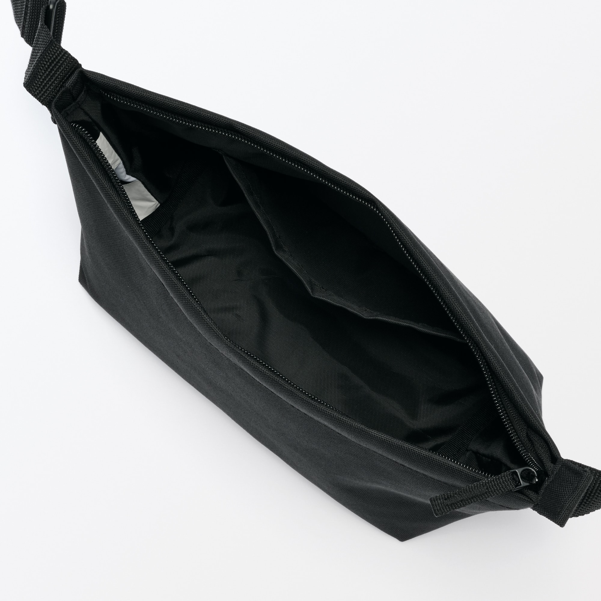 再生ポリエステル　太ベルトミニショルダーバッグ