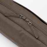 背面ポケット付き　撥水ショルダーバッグ