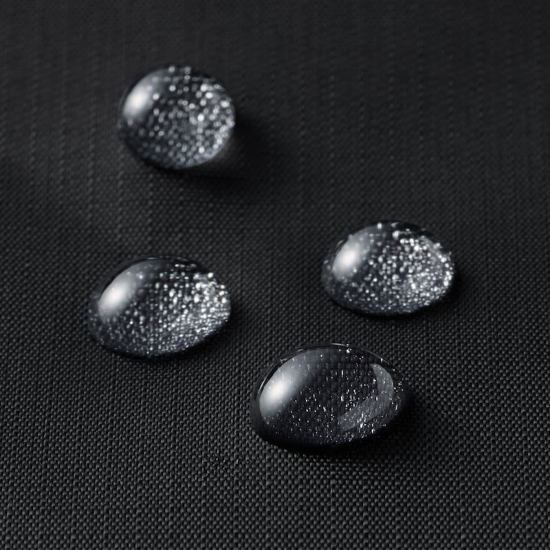 肩の負担を軽くする　撥水中わた入りリュックサック