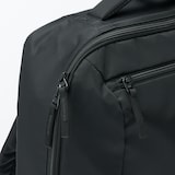 肩の負担を軽くする　撥水ナイロンビジネスリュックサック