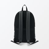 植物由来の原料を使った　デイバッグ