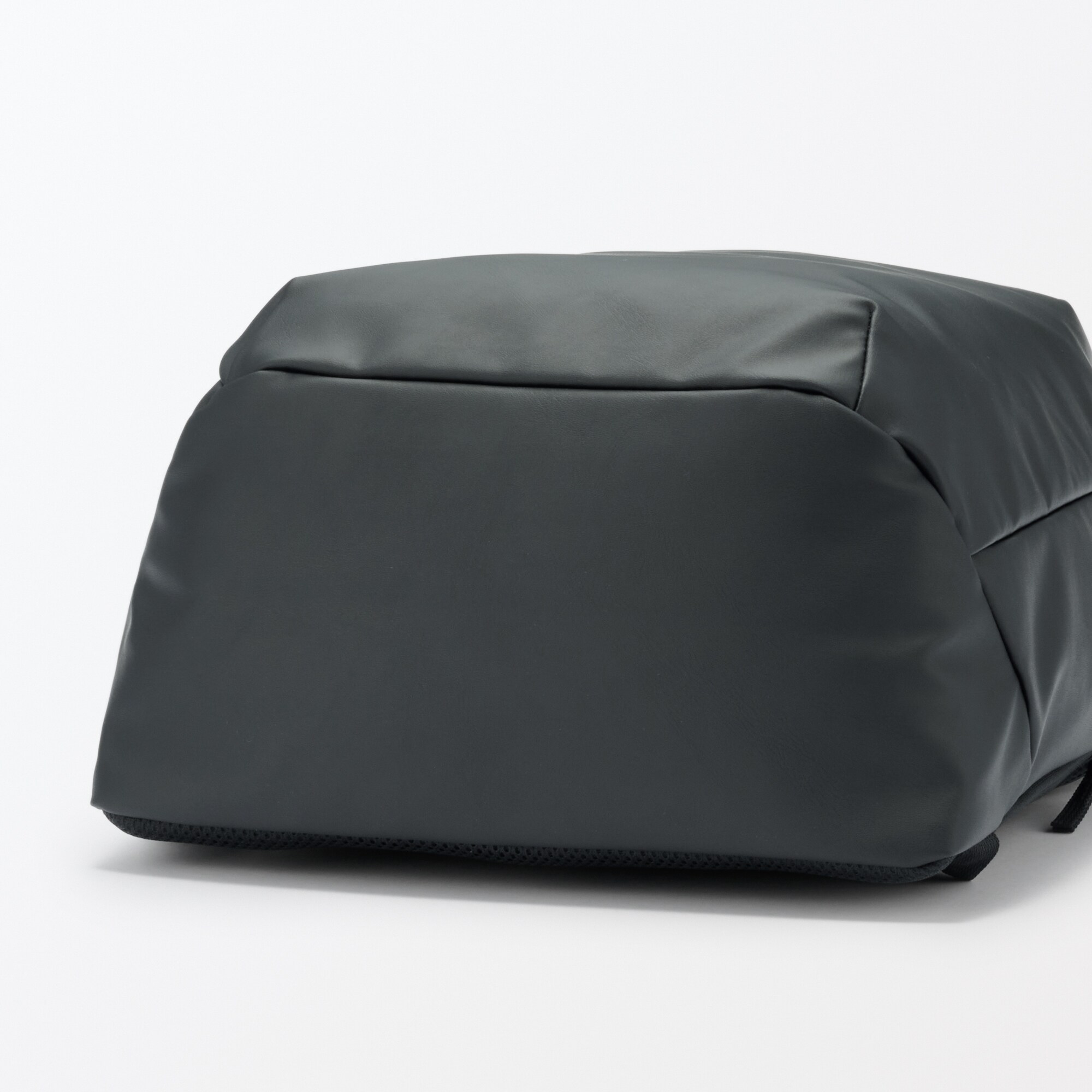 植物由来の原料を使った デイバッグ | 無印良品