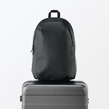 植物由来の原料を使った　デイバッグ