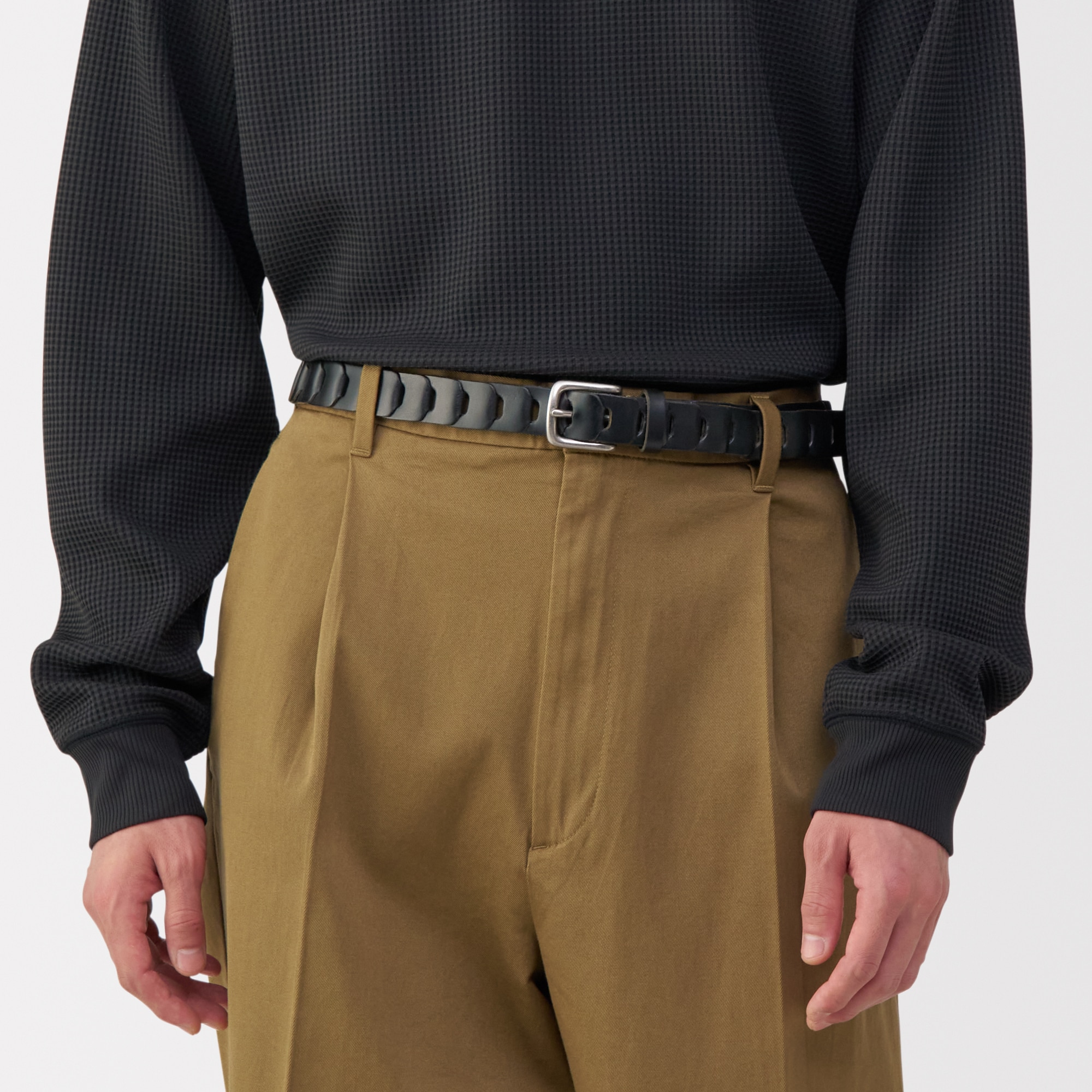 革の端材をつかった　ベルト