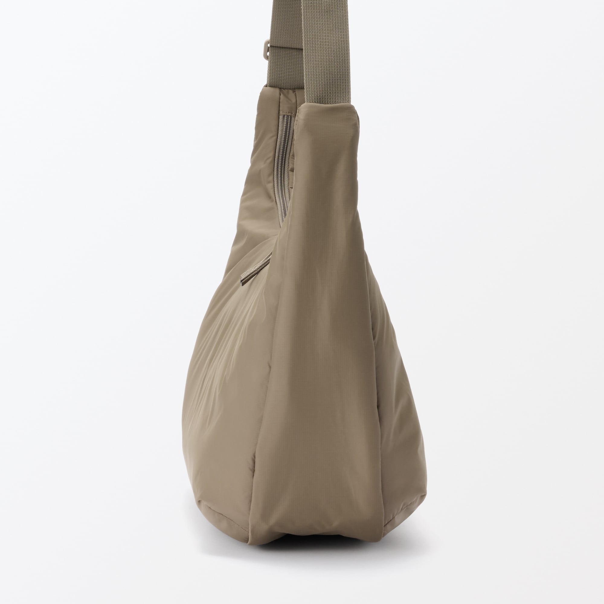 撥水中わた入り　２ＷＡＹワンショルダーバッグ