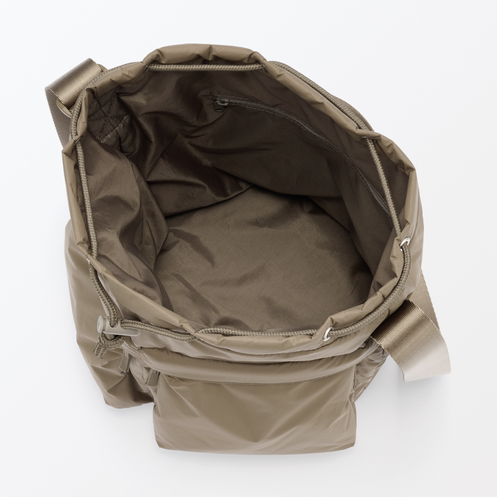 撥水中わた入り　巾着バッグ