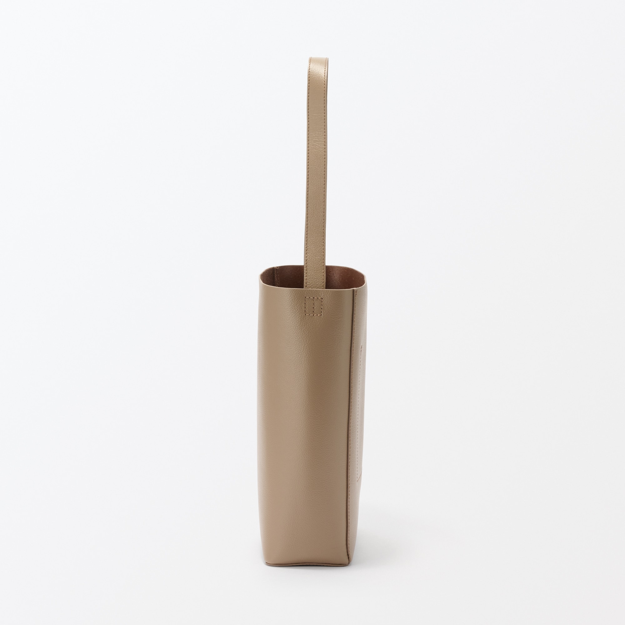 ヌメ革　ワンショルダーバッグ